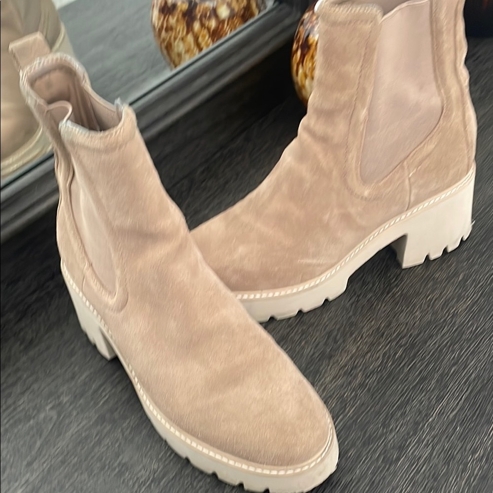 Dolce Vita- Women's Suede Ankle Boots - Tan